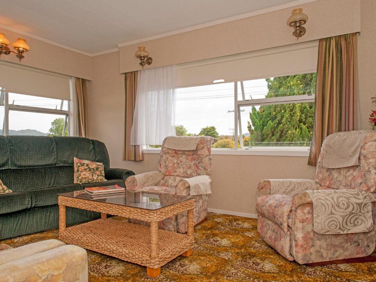 Holiday Haven - Whitianga Bach Villa Exterior photo